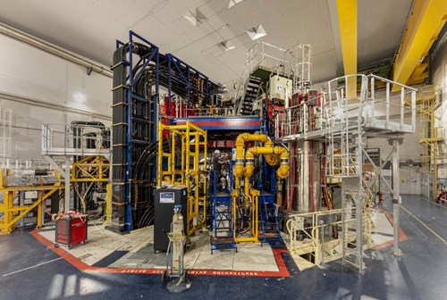 Construction of Tore Supra, then the second largest tokamak in the world, began at CEA-Cadarache in 1982. The first fusion machine to be equipped with superconducting coils, Tore Supra produced its first plasma in 1988. In 2003, the CEA tokamak established a record for plasma duration with a 6.30-minute-long shot (the record held for close to two decades until the Chinese tokamak EAST achieved a 17-minute shot in 2022). Beginning in 2013 Tore Supra was progressively revamped into WEST to serve as a test bench and risk limiter for ITER.